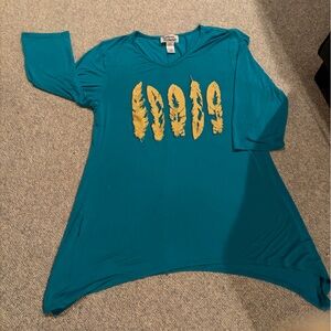 Anthony Richards Turquoise Tee with Gold Feather Motif